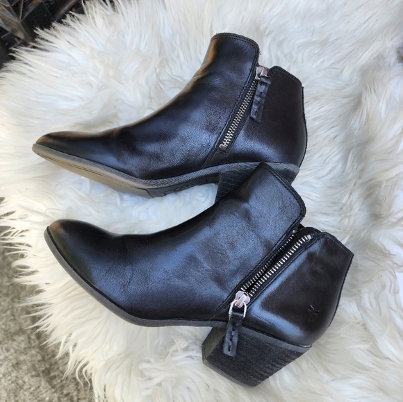 Frye Judith Ankle Boots 6.5‎ - Picture 10 of 13